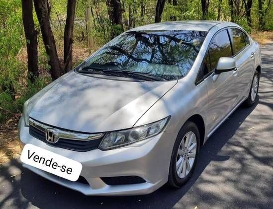 HONDA CIVIC 1.8 LXS 16V FLEX 4P AUTOMÁTICO HONDA CIVIC 1.8 LXS 16V FLEX 4P AUTOMÁTICO